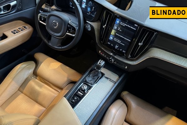 VOLVO XC60 2.0 T5 GASOLINA INSCRIPTION AWD GEARTRONIC 2018/2019